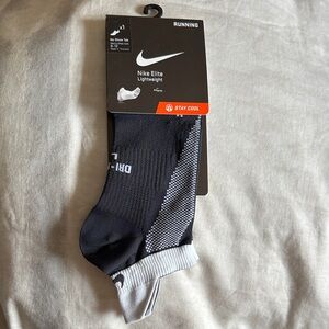Nike Air No Show Tab Lightweight Athletic Running Socks Dri Fit Large 8-12 NWT